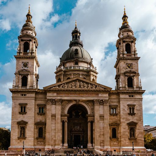 The St Stephen's Basilica in Budapest
