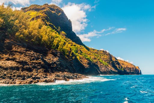 A beautiful view of spectacular Na Pali coast cliffs on Kauai island, Hawaii during daylight