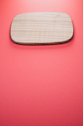 A top view of a cutting board