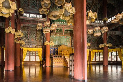 View of one of many chambers with all the details fantastically preserved at the Changdeokgung Palace, Seoul, South Korea