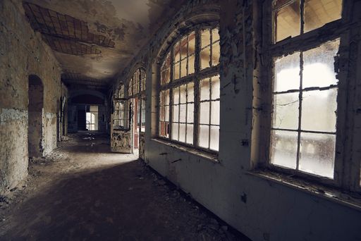 A beautiful view of the interior of an old abandoned building
