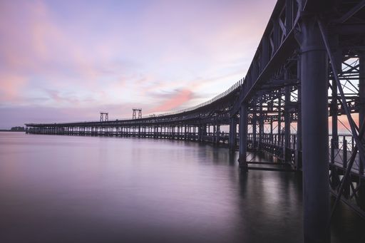 Photograph of the Muelle del Tinto located in the jetty of Huelva, Spain.