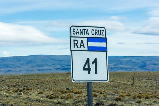 The road signs of Santa Cruz with number 41