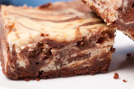 swirl vanilla cheesecake chocolate brownies with cream cheese