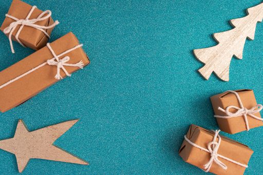 La Navidad reflejada en fondos con emocion en variados contextos de fondos y colores.