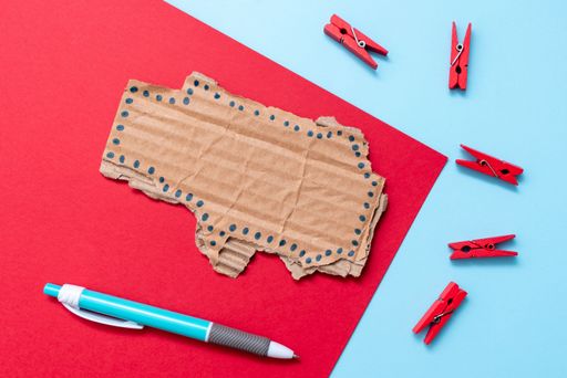 Simple Homemade Crafting Designs Recycling Materials Reusing Old Stuff Creating Things From Scratch Waste Reduction Actions Scrapbook Taking Notes