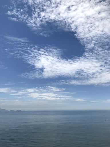 A beautiful cloudscape over the sea