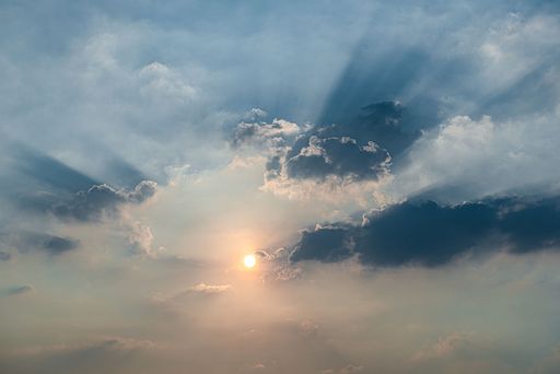 The mesmerizing Sunset and cloudscape on a bright day