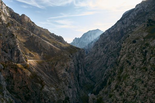 A shot of the amazing pictures of rocky landscapes under the cloudy and bright sky