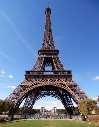 Eiffel Tower and Place du Trocadero