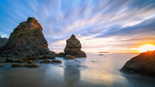 A beautiful sunset over a seascape in northern California beach, USA