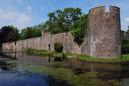 The Bishop's Palace, Wells, Somerset, England. May 22, 2019. The Palace has been the seat of the Bishops of Bath and Wells for 800 years.