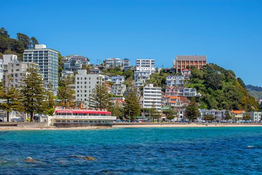 A beautiful shot of Wellington's Oriental Bay with amazing buildings on a sunny day