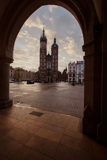 A vertical shot of the St. Mary's Church in the evening, in Krakow, Poland