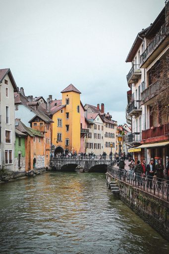 A vertical shot of beautiful scenery around the canal in Annecy, France