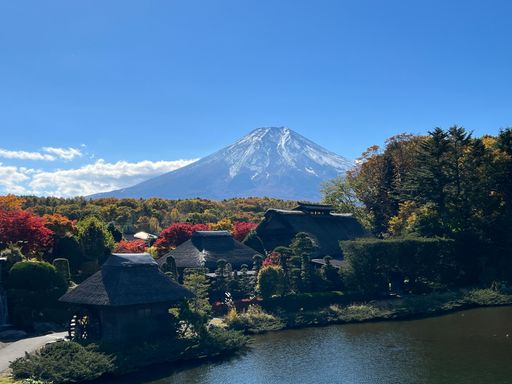 A mesmerizing view of the Mount Fuji in Japan under a blue sky
