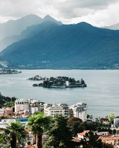 Pictures of places and landmarks of the Northern Italy region. Lake Como and Maggiore alongside the are around