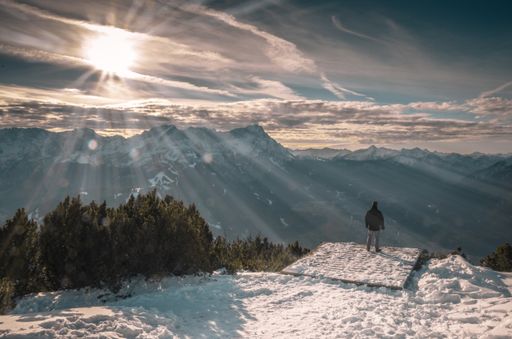 A beautiful shot of snowy mountain peaks on a sunny day