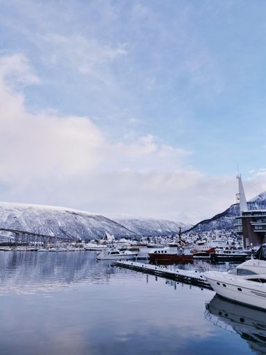 A vertical shot of a portlake in Tromso, Norway