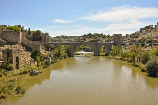 An aerial shot of the Tagus river in Toledo