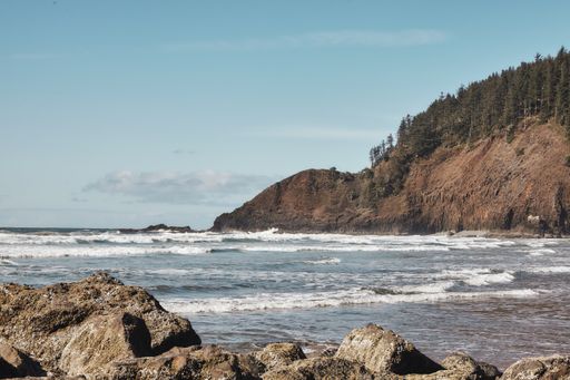 A scenery of rocks at the coastline of the Pacific Northwest in Cannon Beach, Oregon