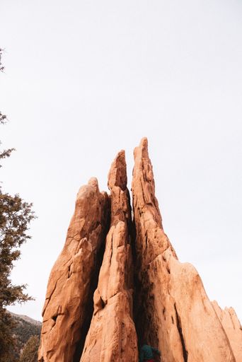 A scenic view of the rocky terrain in Garden of the Gods, Colorado, showcasing the stunning natural beauty of the area
