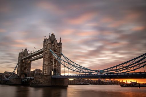Here you can see the wonderful Tower Bridge in London at sunrise.