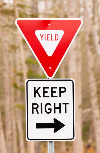 A Yield and Keep Right sign to guide travelers in the correct direction