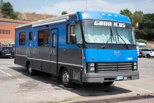 Detail of a blue motorhome bus truck, it is a Rockwood Regent Series A1301