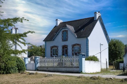 Arz island in the Morbihan gulf, France, a typical cottage in the village