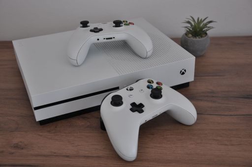 A closeup of a gaming set on a wooden background