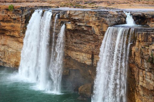 A beautiful shot of the Chitrakote Waterfalls in India