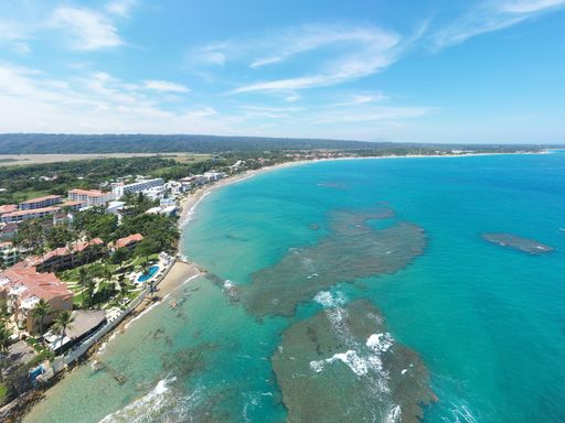 An aerial shot of the coastline in Bukit Merese Kuta, Indonesia
