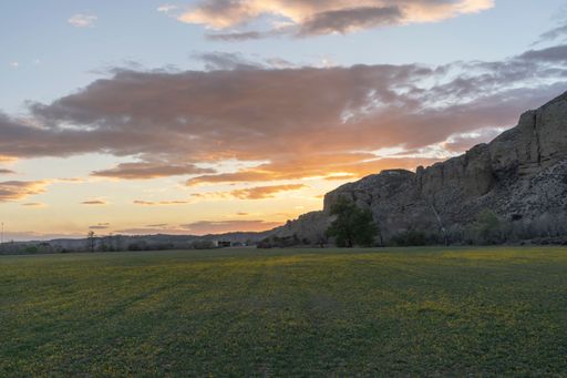 Orange sunset in the lagunas del campillo, a natural place located in the town of Rivas Vaciamadrid where you can enjoy some good sunsets.