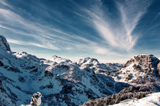 A mesmerizing view of the snow-covered Prenj mountain range in Bosnia and Herzegovina