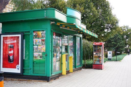 Typical kiosk selling magazines and cigarettes at the Glogowska street