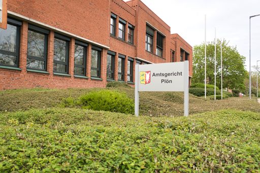 Plon, Ploen, Germany, May 12 2021, sign Amtsgericht, translation: court house
