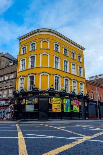 Swan Bar in Dublin temporarily closed due to coronavirus restrictions.