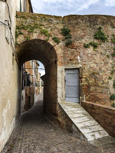 The old buildings of the San Gimignano, a small walled medieval hill town in Tuscany