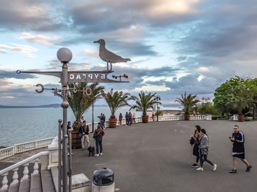 The Sea Garden Burgas.The Sea Garden is the Bulgarian port city of Burgas' largest and best known public park.