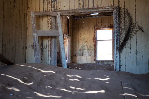 Empty room with open doorway in home