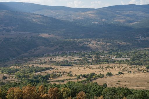Spectacular mountain scenery in the northern mountains of Madrid on a summer day