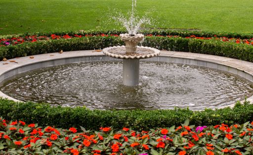 A scenic view of a water fountain in Topkapi Palace in Istanbul, Turkey