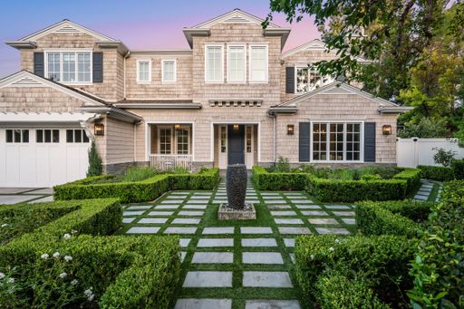 A new construction home in Encino, California