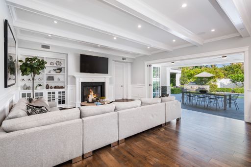A spacious living room in a new construction home in Encino, California