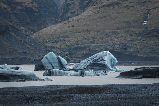 The Skaftafell Glacier in Vatnajokull National Park, Iceland.