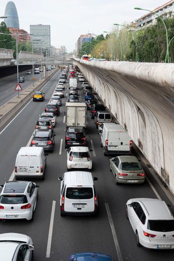 A vertical shot of a car jam in the streets of Barcelona, Spain