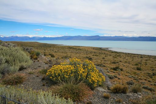 the mountains in Argentine Lake, Calafate, Santa Cruz, Argentina