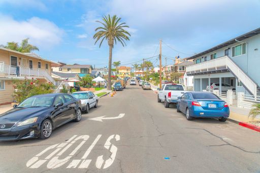 The streets of Carlsbad with apartments and houses next to the beach, California, USA