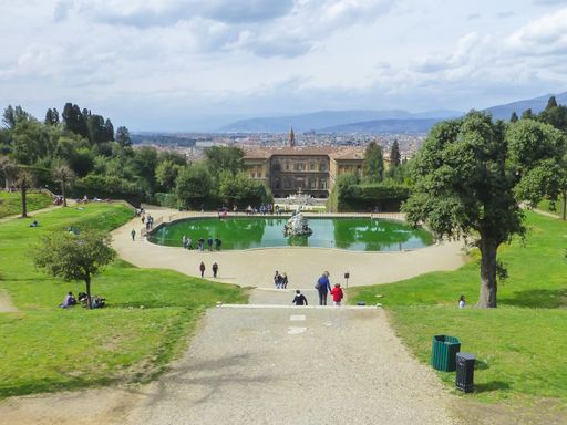 A park with people walking around in Florence, Italy